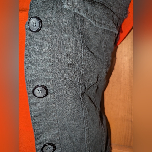 Black Sleeveless Button Down Shirt with Fringe - Picture 4 of 10